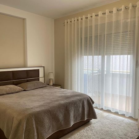 Adra'S Apartment Shkoder Bagian luar foto